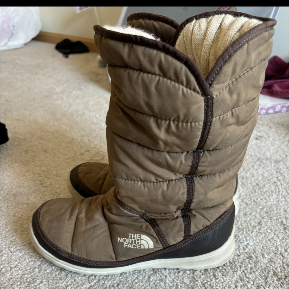 The North Face Brown Winter Boots - Size 9